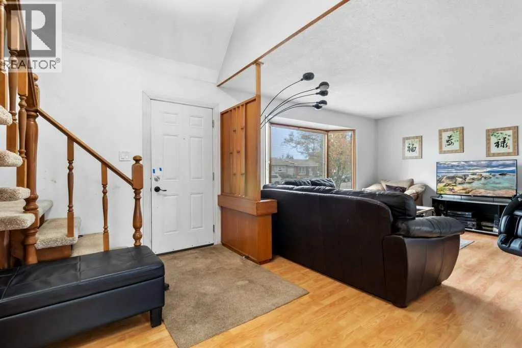 9 Ockley Close