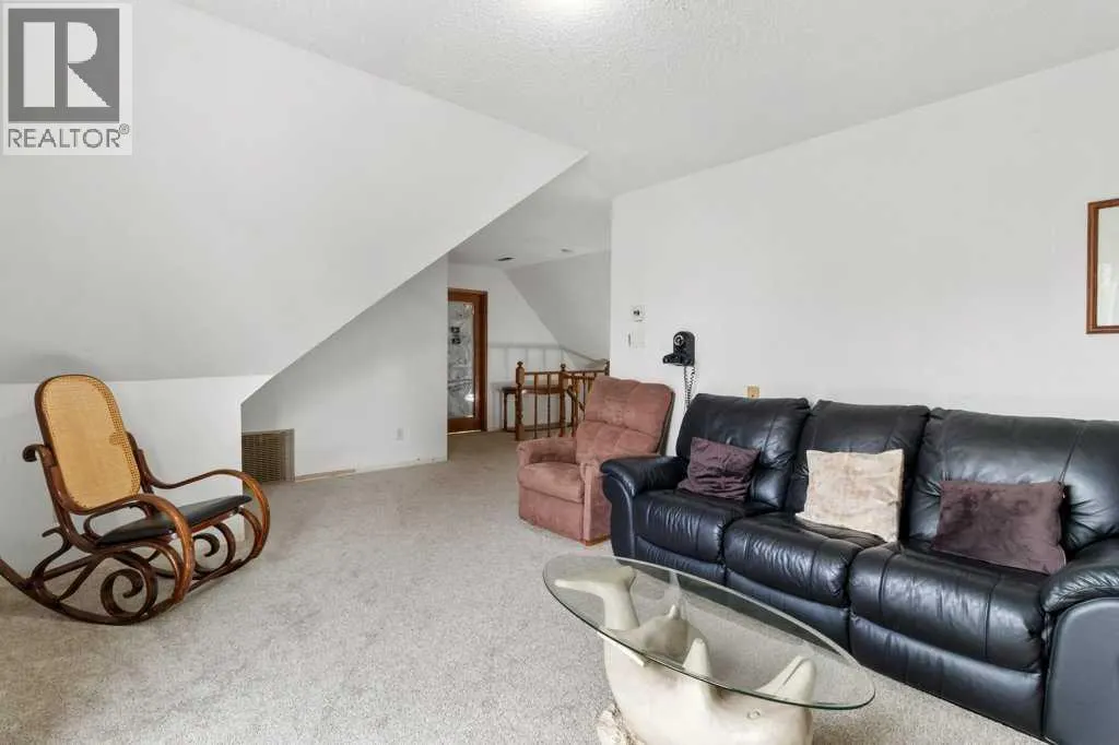 9 Ockley Close