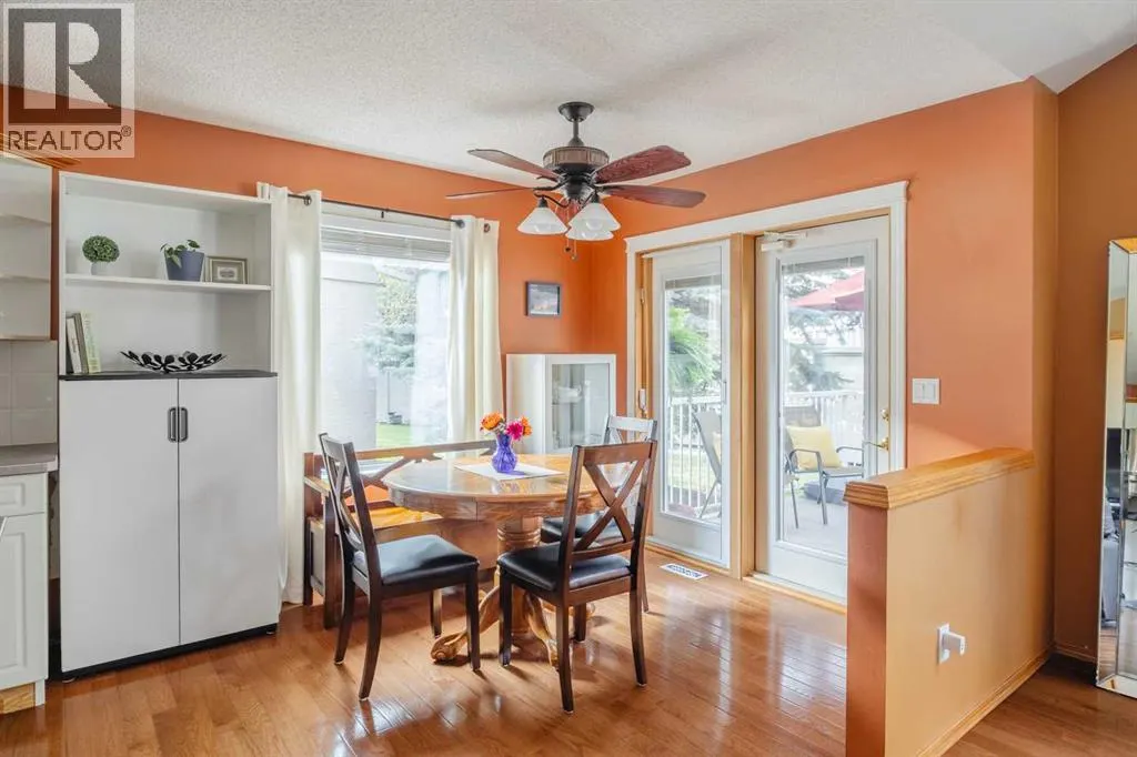 145 McKenzie Lake Gardens SE