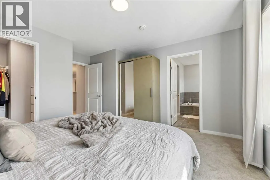 66 Magnolia Terrace SE