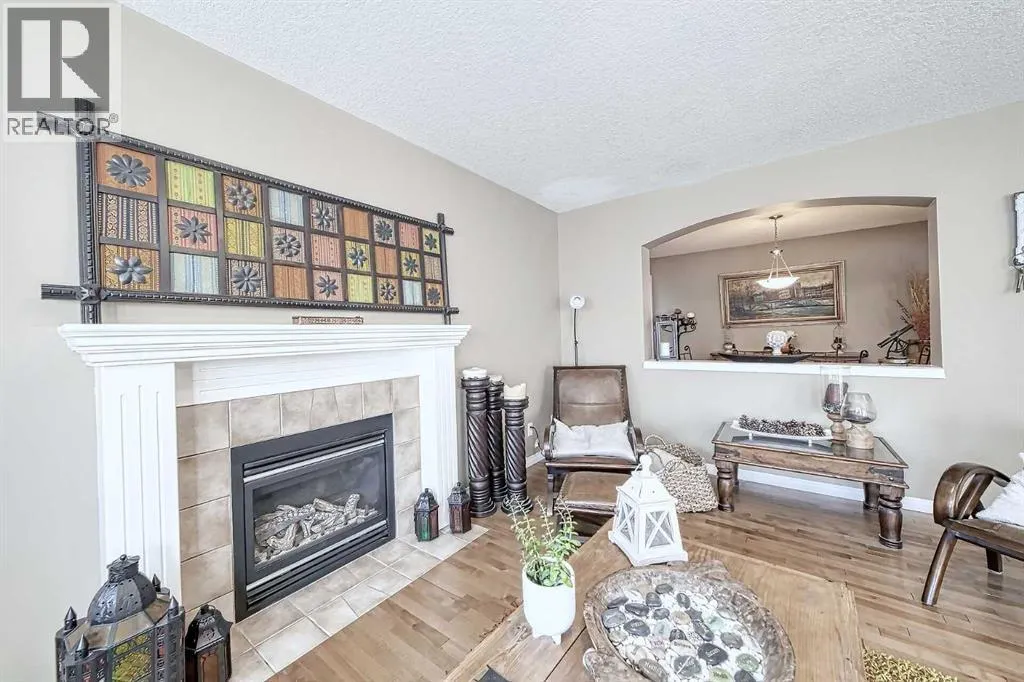 73 Everwoods Road SW