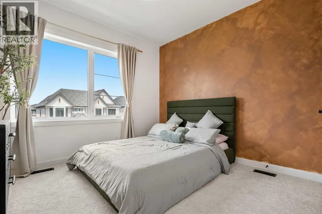 27 Bluerock Avenue SW