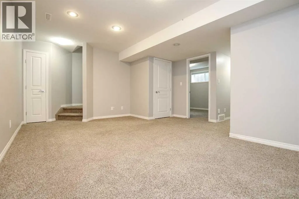 6 Rafferty Court