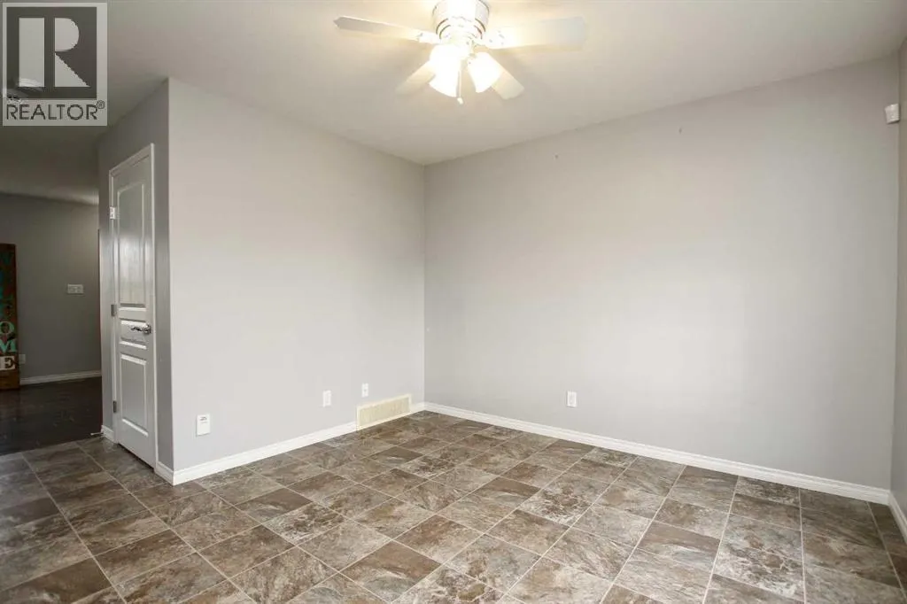 6 Rafferty Court