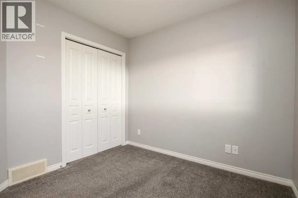 6 Rafferty Court