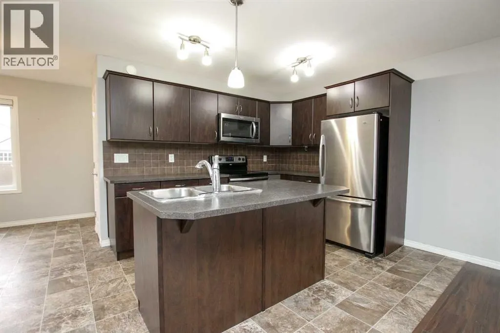 6 Rafferty Court
