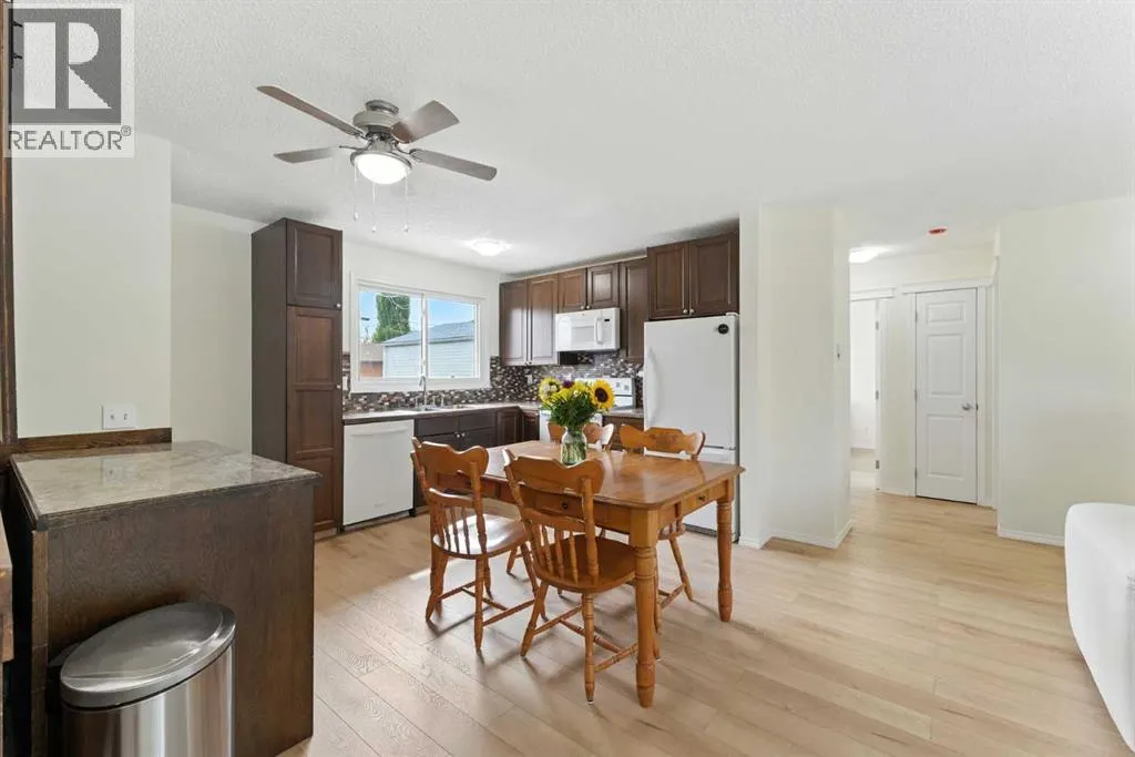 228 Penswood Way SE
