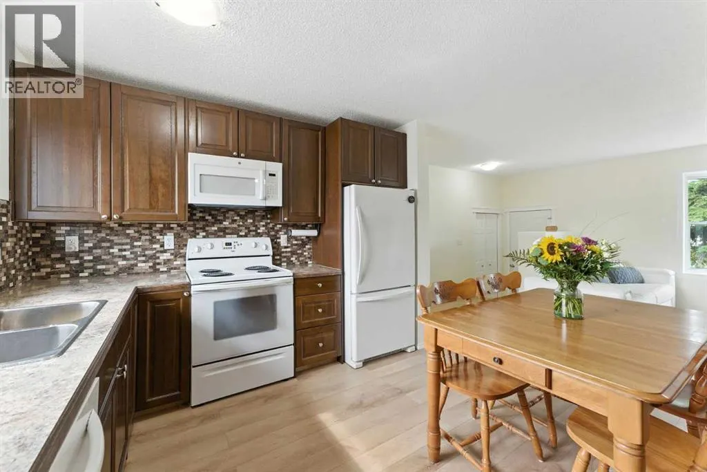 228 Penswood Way SE