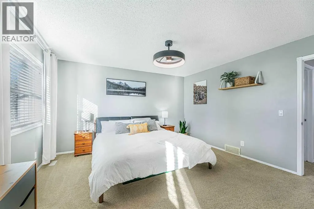 754 Cimarron Close