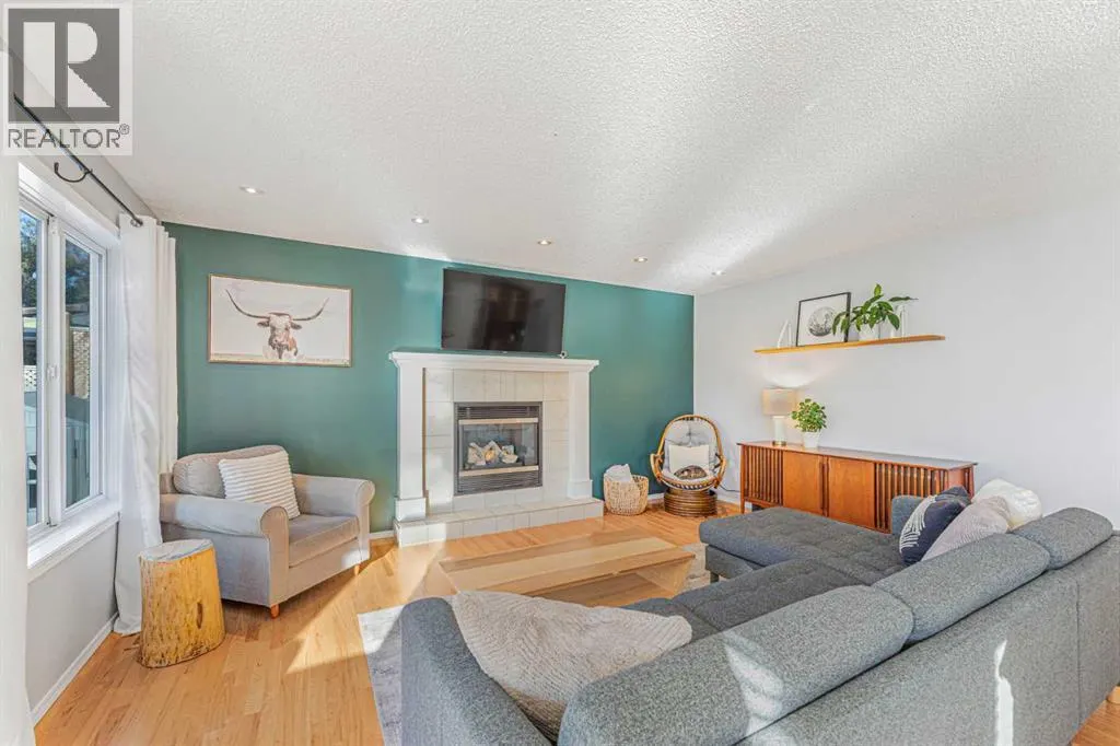 754 Cimarron Close