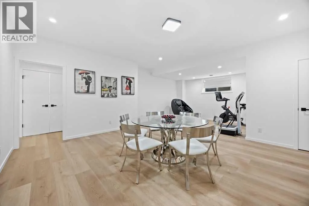 133 Glyde Park