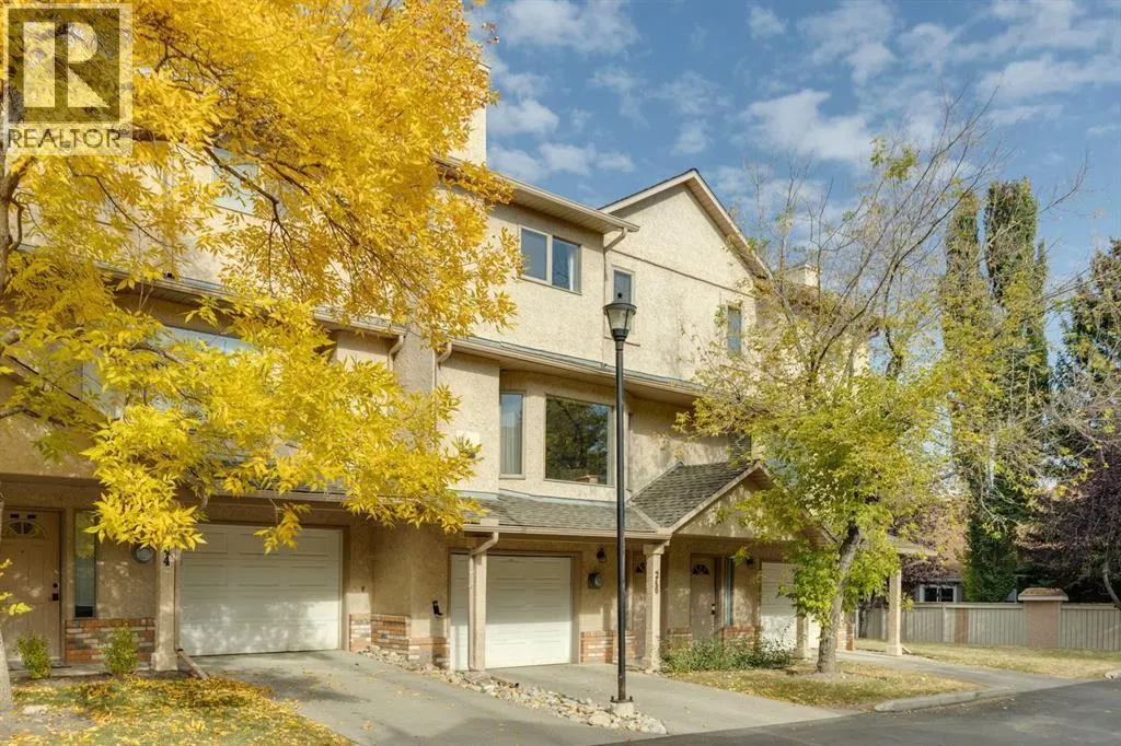 246 Christie Park Mews SW