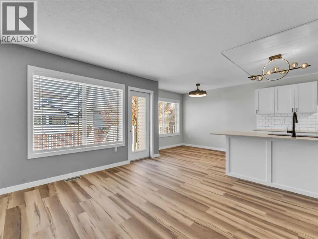 82 Saamis Meadows Lane SW
