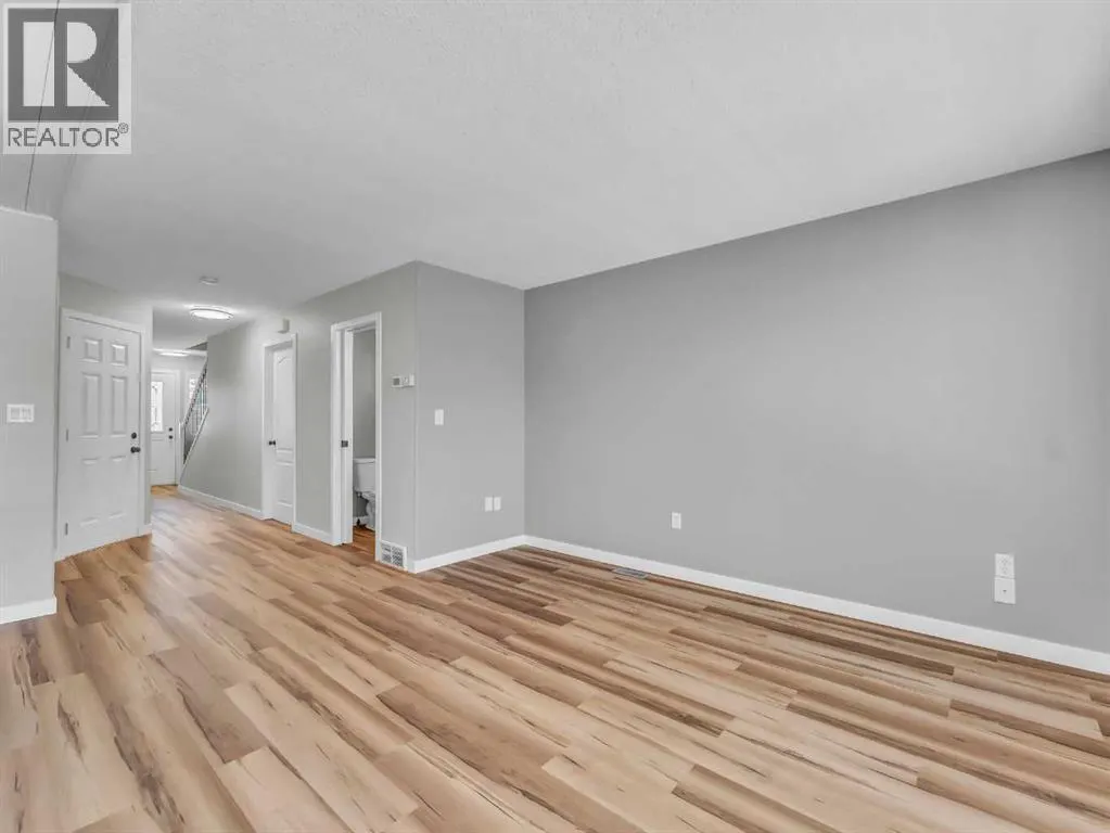 82 Saamis Meadows Lane SW