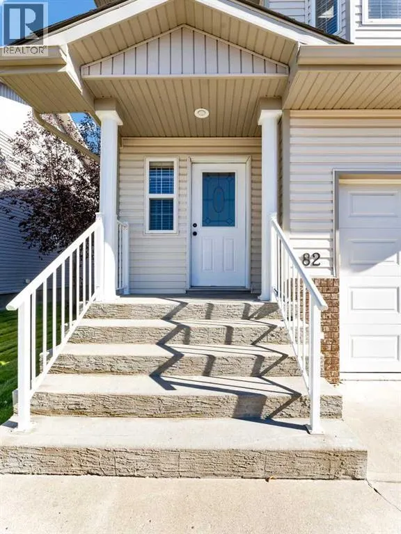 82 Saamis Meadows Lane SW