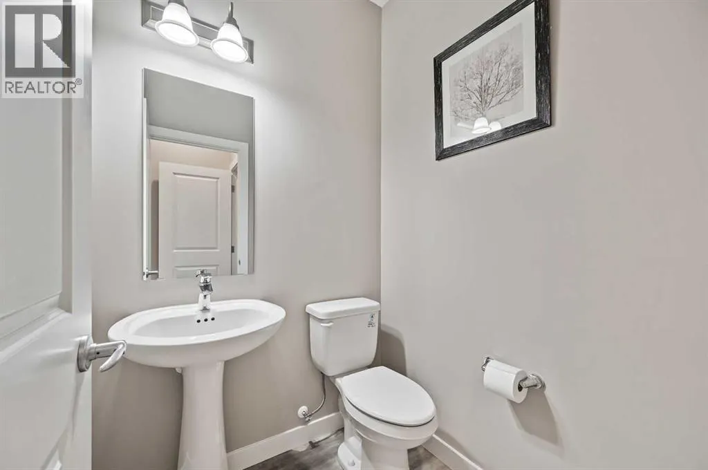 13 Cranbrook Cove SE