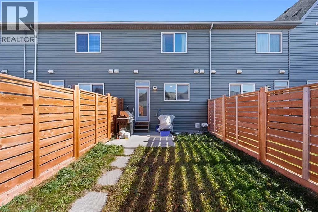 68 Carrington Boulevard NW