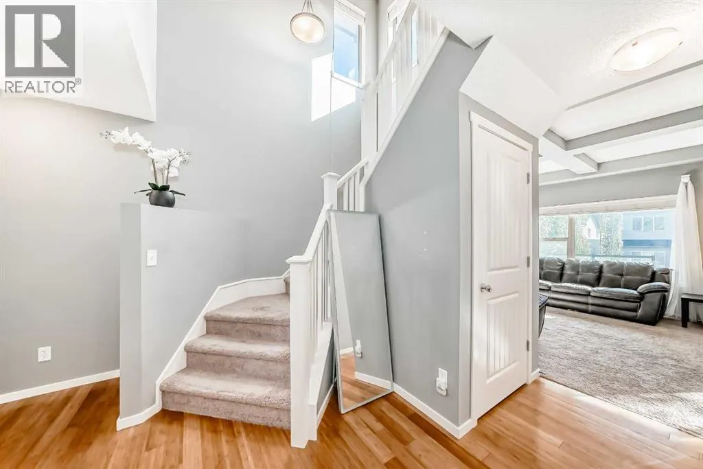 136 Sage Valley Drive NW