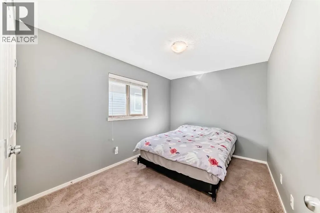136 Sage Valley Drive NW
