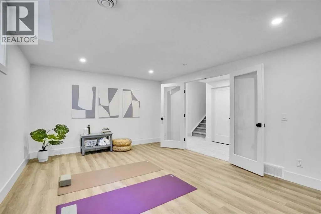 371 Chelsea Passage