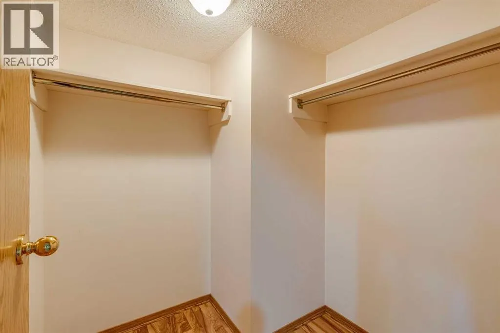 8 Mist Road