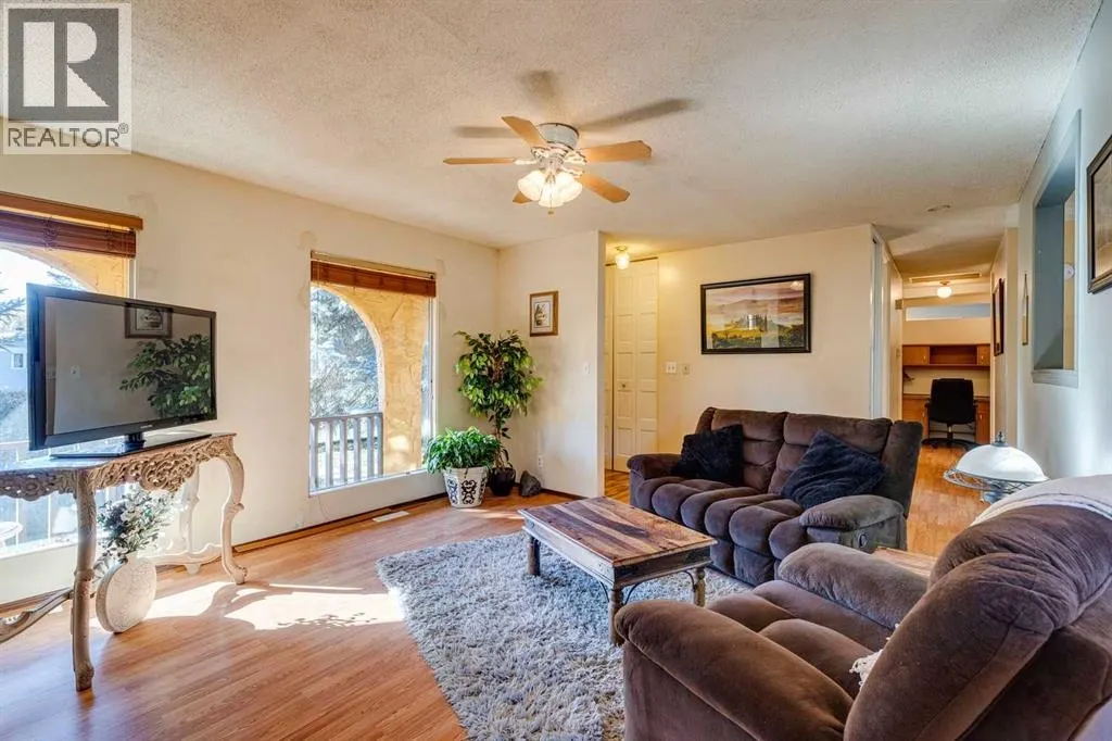 8 Mist Road