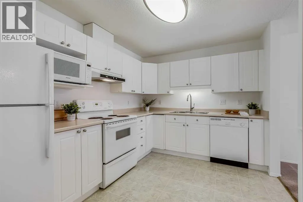 3205, 3000 Sienna Park Green SW