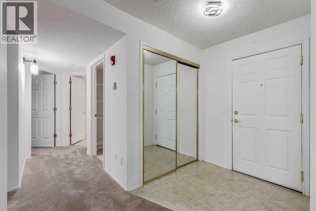 3205, 3000 Sienna Park Green SW