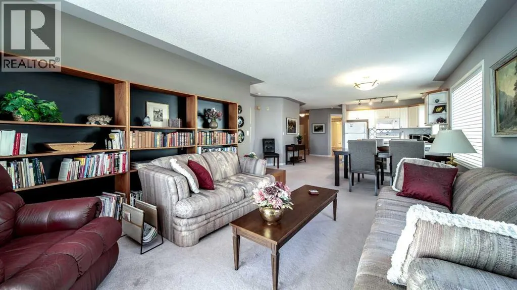 2206, 7451 Springbank Boulevard SW
