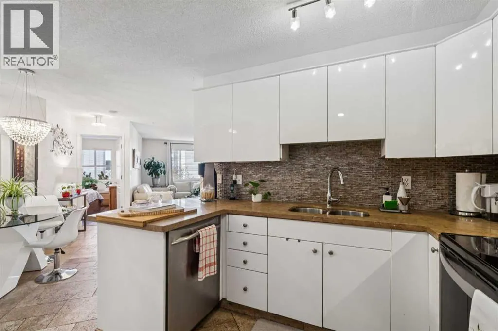 204, 30 Sierra Morena Mews SW