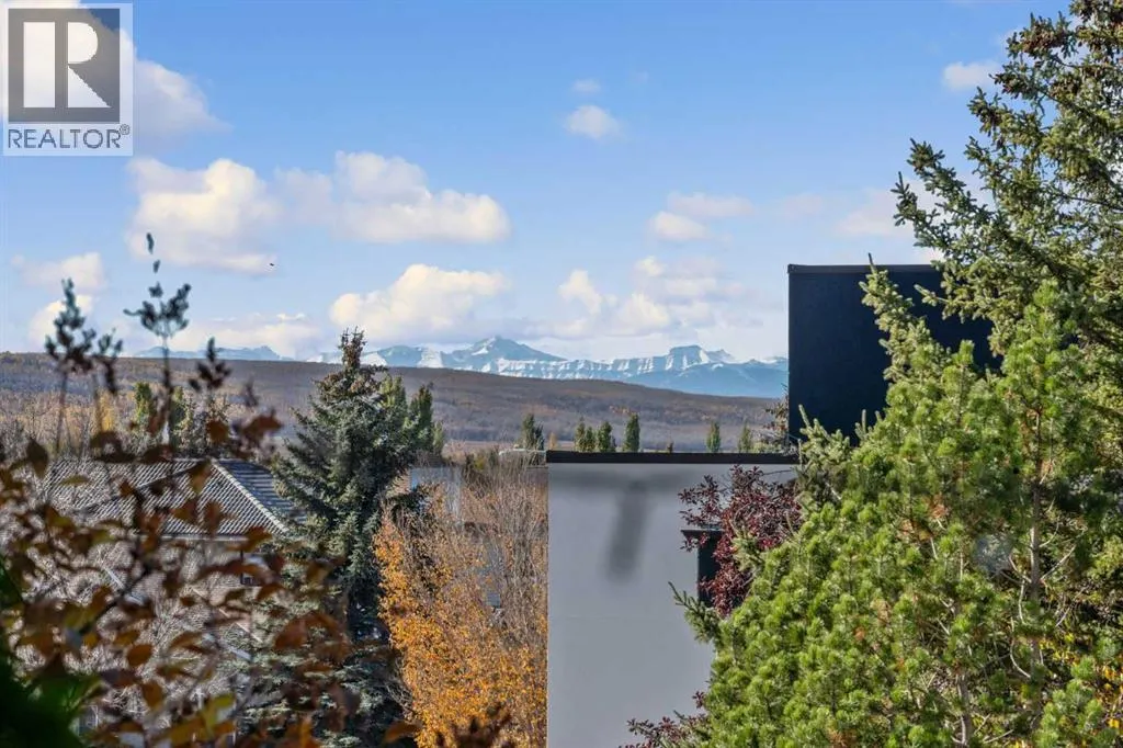 204, 30 Sierra Morena Mews SW