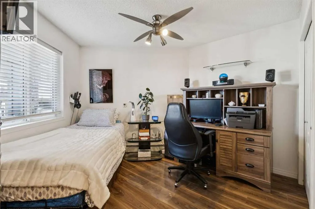 204, 30 Sierra Morena Mews SW