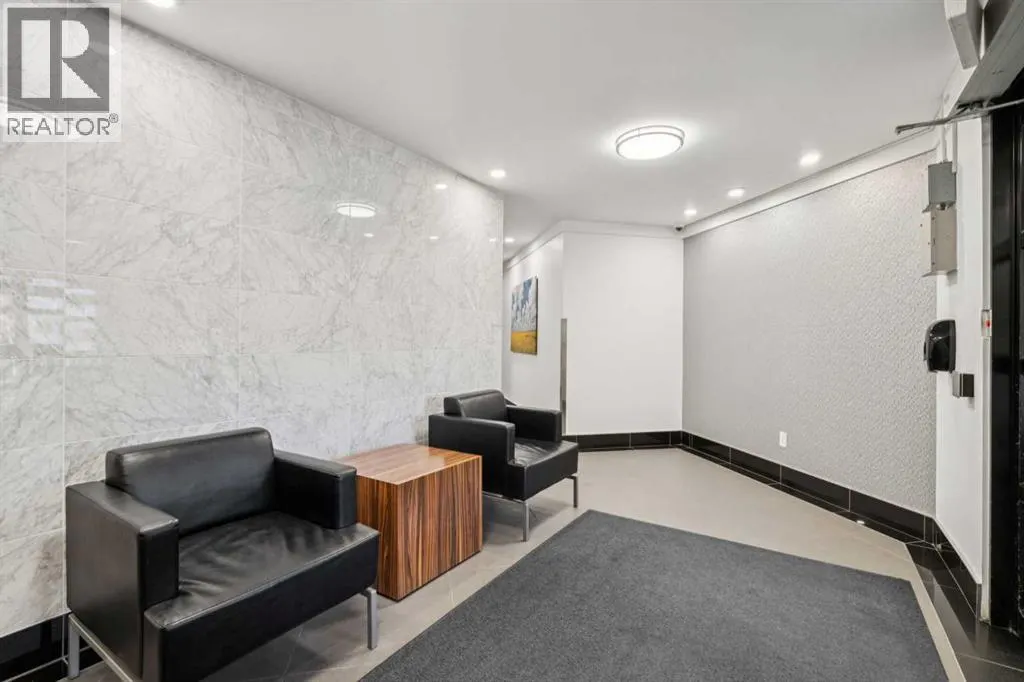 204, 30 Sierra Morena Mews SW