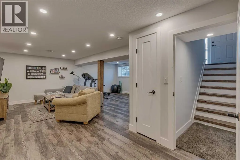 708 Sherman Avenue SW