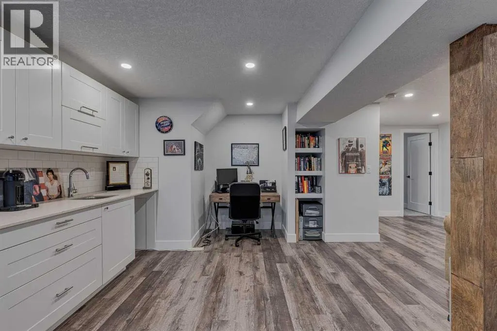 708 Sherman Avenue SW