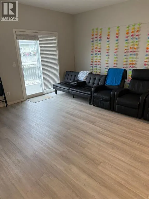 608 Copperstone Manor SE