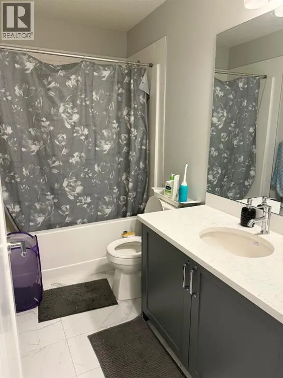 608 Copperstone Manor SE