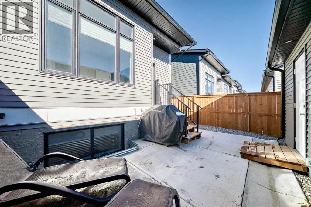86 Wolf Crescent