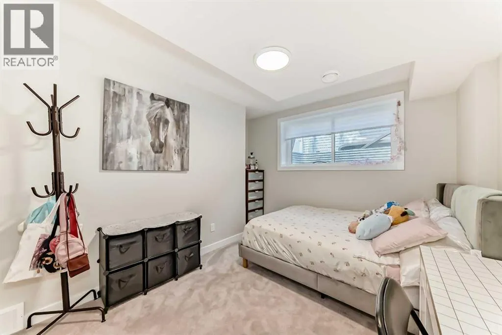 86 Wolf Crescent
