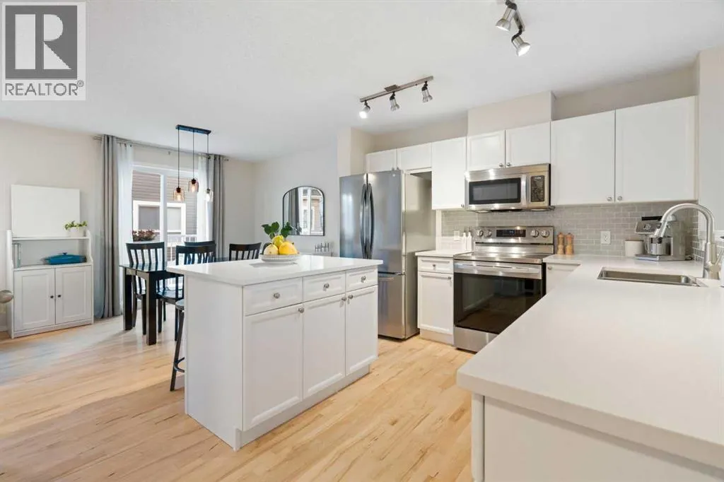 135 Tuscany Court NW