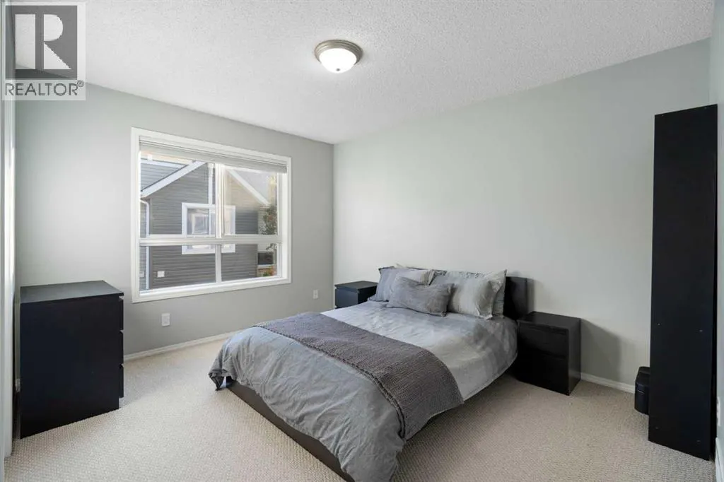 135 Tuscany Court NW