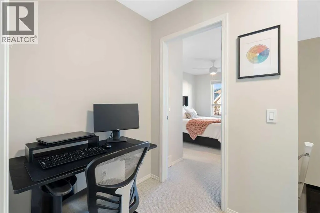 135 Tuscany Court NW