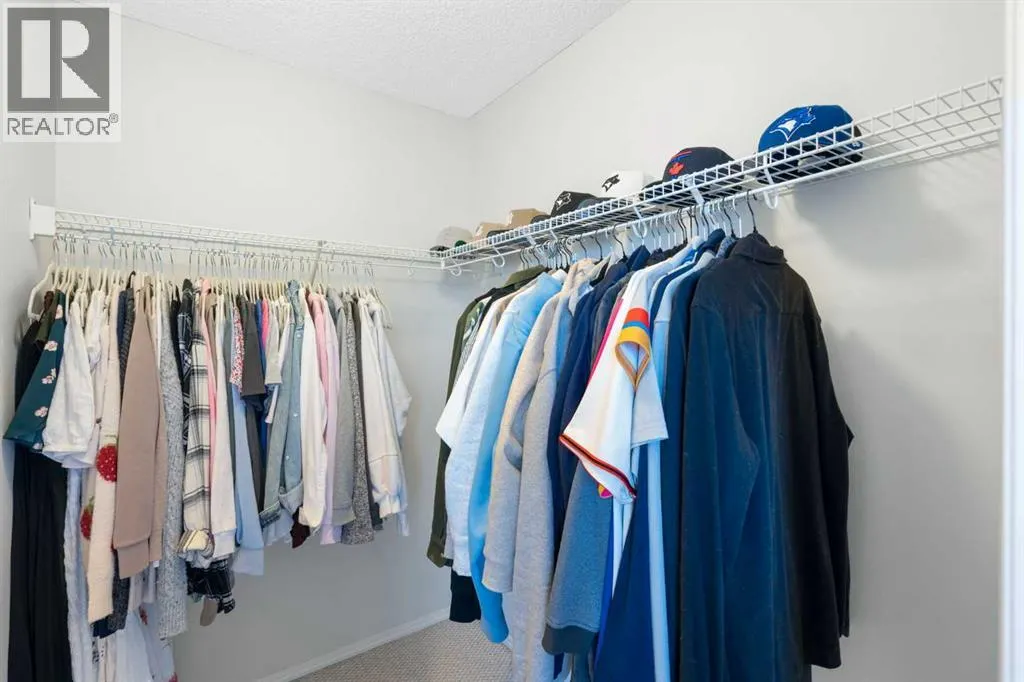 135 Tuscany Court NW