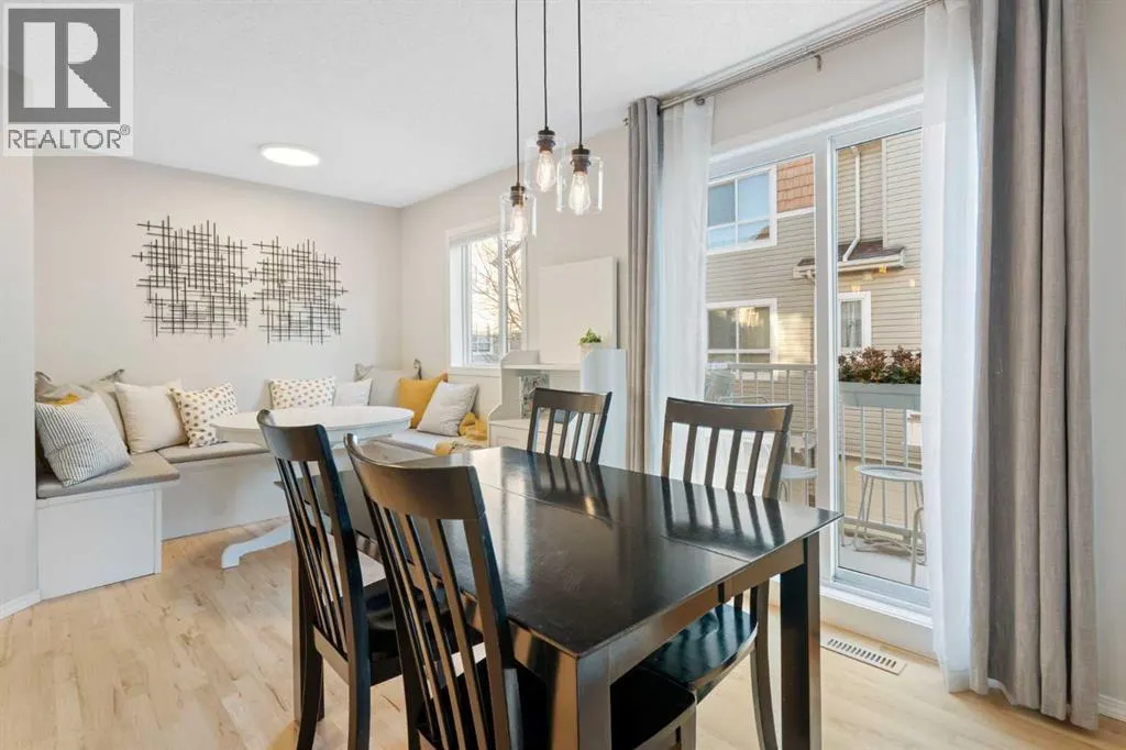 135 Tuscany Court NW