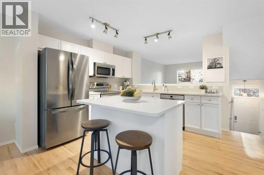 135 Tuscany Court NW