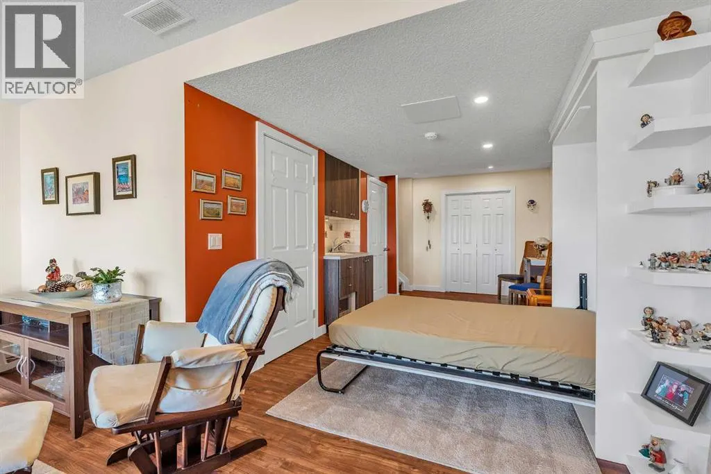 109 Citadel Estates Manor NW