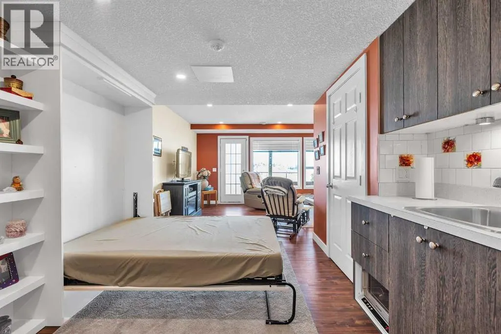 109 Citadel Estates Manor NW