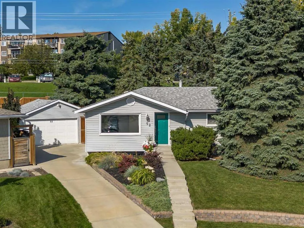 52 Hogarth Crescent SW