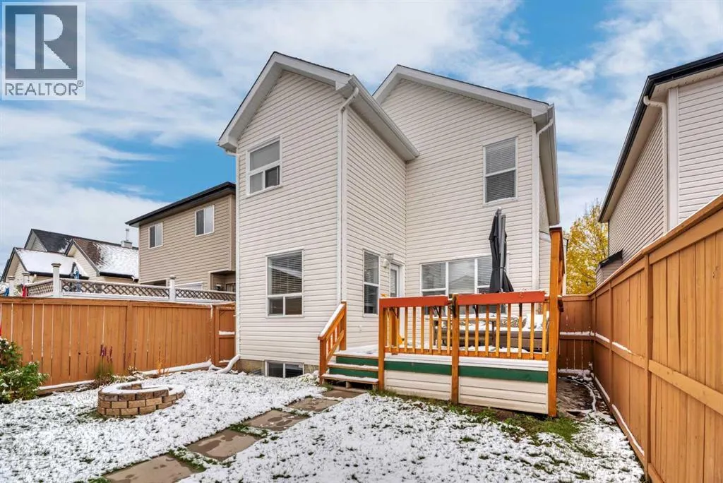 84 Evermeadow Manor SW
