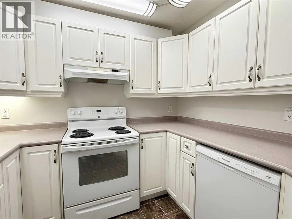 2126, 1818 Simcoe Boulevard SW